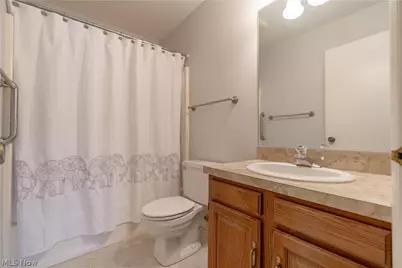 585 Hampton Ridge Drive, Akron, OH 44313 - Photo 17