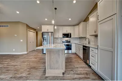 767 Fernsell Avenue, Strasburg, OH 44680 - Photo 5