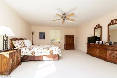 29249 Orangewood Drive, Orange, OH 44122 - Photo 31