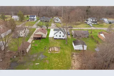 2526 Stocker Avenue, Youngstown, OH 44505 - Photo 31