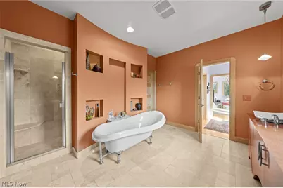 25 Brandon Court, Moreland Hills, OH 44022 - Photo 37