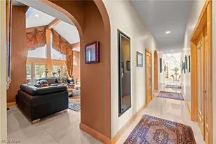 25 Brandon Ct, Moreland Hills, OH 44022 - Photo 23