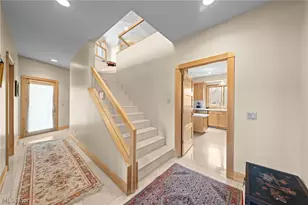 25 Brandon Ct, Moreland Hills, OH 44022 - Photo 25