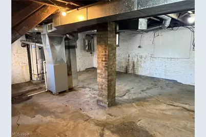 717 N Dawson Street, Uhrichsville, OH 44683 - Photo 15