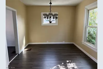 717 N Dawson Street, Uhrichsville, OH 44683 - Photo 7