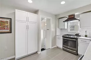 4121 W 158th St, Loveland, OH 44135 - Photo 13