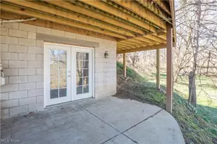 502 N Swinehart Rd, Orrville, OH 44667 - Photo 29