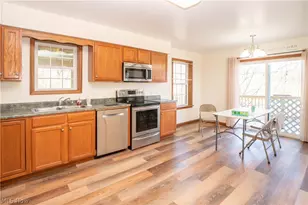 502 N Swinehart Rd, Orrville, OH 44667 - Photo 9