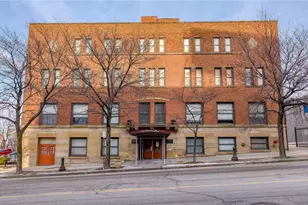 1133 W 9th St, Loveland, OH 44113 - Photo 1