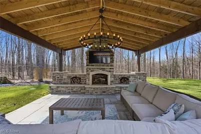 10900 Angela Drive, Kirtland, OH 44094 - Photo 43