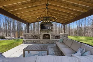 10900 Angela Dr, Kirtland, OH 44094 - Photo 43