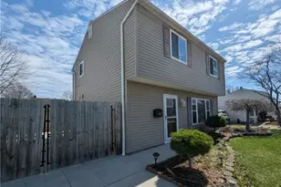 1045 E 347th St, Eastlake, OH 44095 - Photo 3