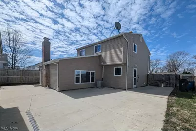 1045 E 347th Street, Eastlake, OH 44095 - Photo 5