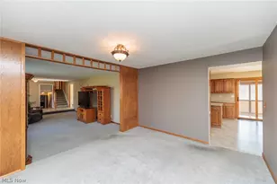 45 River Rd, Hinckley, OH 44233 - Photo 9