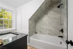 3750 Bainbridge Rd, Cleveland Heights, OH 44118 - Photo 23