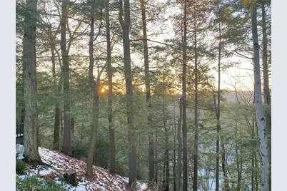 1200 Yellow Creek Lane, Akron, OH 44333 - Photo 33