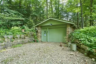 1200 Yellow Creek Ln, Akron, OH 44333 - Photo 39