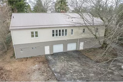 1940 Canton Road, Akron, OH 44312 - Photo 37