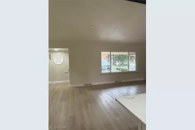 1139 N Skyline Drive, Green Hills, OH 44131 - Photo 3