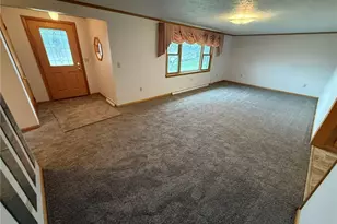 1728 State Route 39 NE, New Philadelphia, OH 44663 - Photo 3