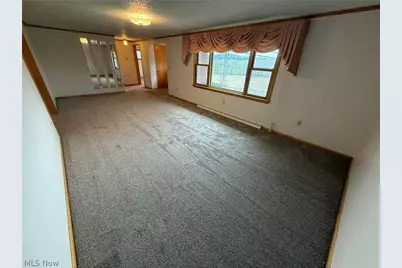 1728 State Route 39 NE, New Philadelphia, OH 44663 - Photo 3