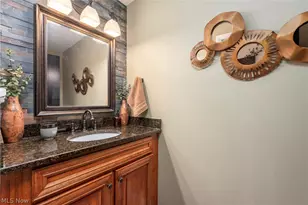 257 Windward Dr, Elyria, OH 44035 - Photo 21