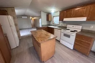 37223 Euclid Ave, Willoughby, OH 44094 - Photo 15