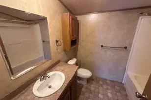 37223 Euclid Ave, Willoughby, OH 44094 - Photo 11