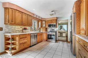 3680 Timber Lake St NW, Uniontown, OH 44685 - Photo 11