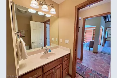 6340 Mallard Creek Run, Lorain, OH 44053 - Photo 23