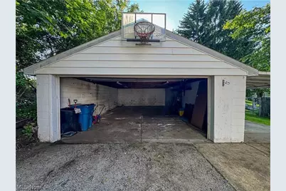 101 Ridgeway Street, Struthers, OH 44471 - Photo 31