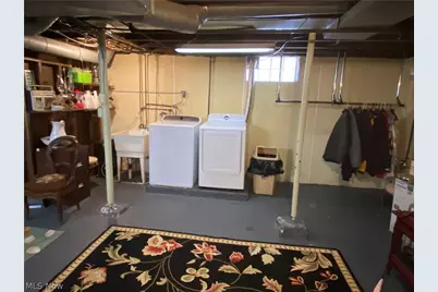 101 Ridgeway Street, Struthers, OH 44471 - Photo 27