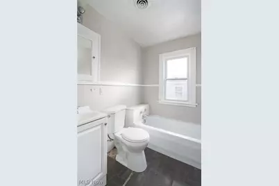 1816 E 34th Street, Lorain, OH 44055 - Photo 17