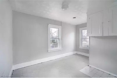 1816 E 34th Street, Lorain, OH 44055 - Photo 13