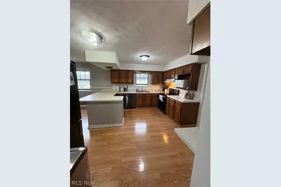 10380 Quarry Road, Amherst, OH 44001 - Photo 7