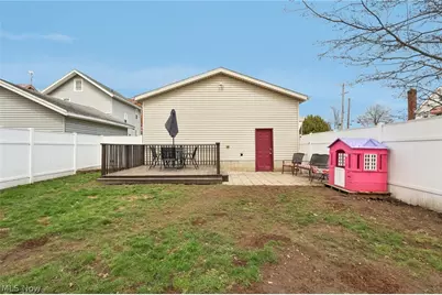 134 Hazelwood Avenue, Barberton, OH 44203 - Photo 43