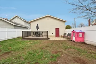 134 Hazelwood Ave, Barberton, OH 44203 - Photo 43