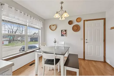 134 Hazelwood Avenue, Barberton, OH 44203 - Photo 17