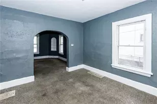 2142 W 105th St, Loveland, OH 44102 - Photo 3