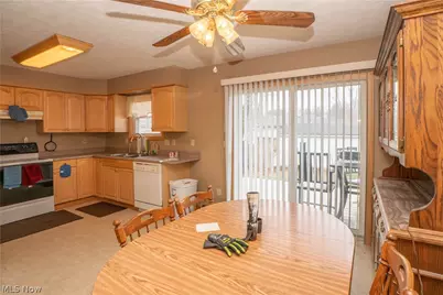 856 Morningview Avenue, Akron, OH 44305 - Photo 5