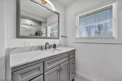 32321 Lake Shore Boulevard, Willowick, OH 44095 - Photo 25