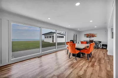 32321 Lake Shore Boulevard, Willowick, OH 44095 - Photo 11