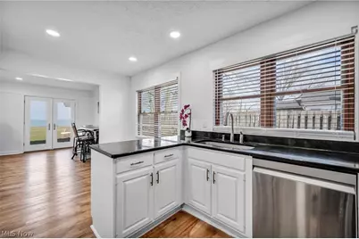 32321 Lake Shore Boulevard, Willowick, OH 44095 - Photo 19