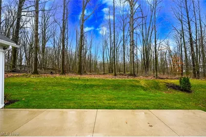 2080 Hawthorn Court, Green, OH 44720 - Photo 5