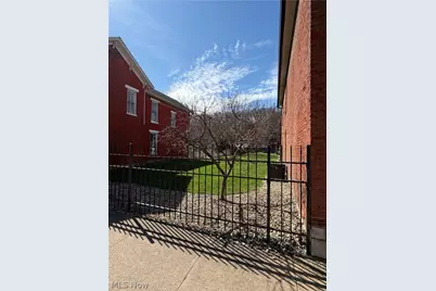 605 Putnam Avenue, Zanesville, OH 43701 - Photo 23