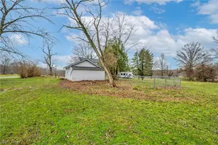 14244 Atwater Ave NE, Alliance, OH 44601 - Photo 41