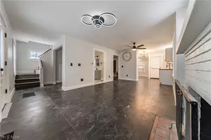 17005 Mapleboro Ave, Maple Heights, OH 44137 - Photo 7