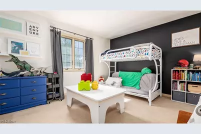 360 Walters Way, Zanesville, OH 43701 - Photo 23