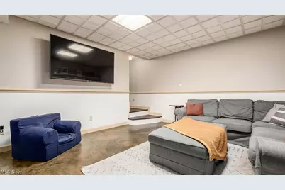 360 Walters Way, Zanesville, OH 43701 - Photo 33