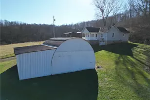 31785 Piedmont-Freeport Rd, Freeport, OH 43973 - Photo 9